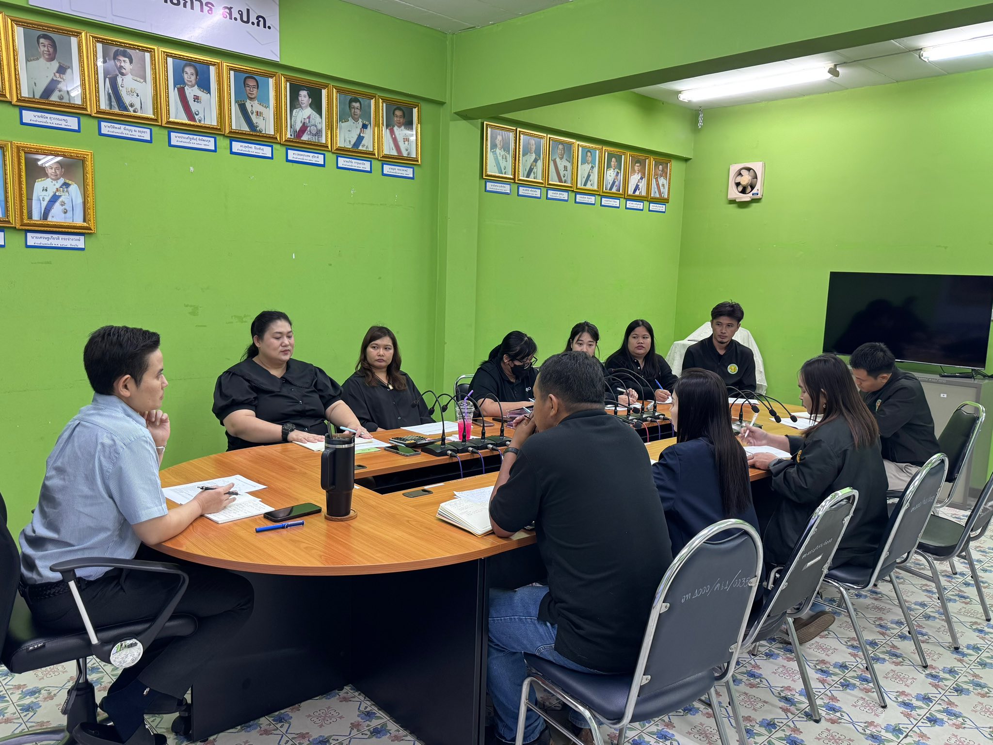 title - ประชุมสำนักงานการปฏิรูปที่ดินจังหวัดอ่างทองประจำเดือนกุมภาพันธ์ 2569